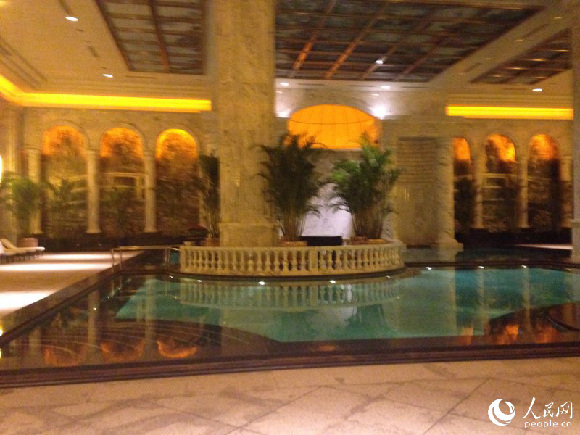 京城公園私人會所頂風營業，總統套房日費高達三萬八